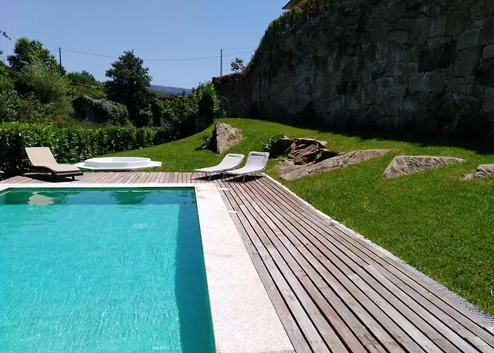 Quinta De * Alvarenga